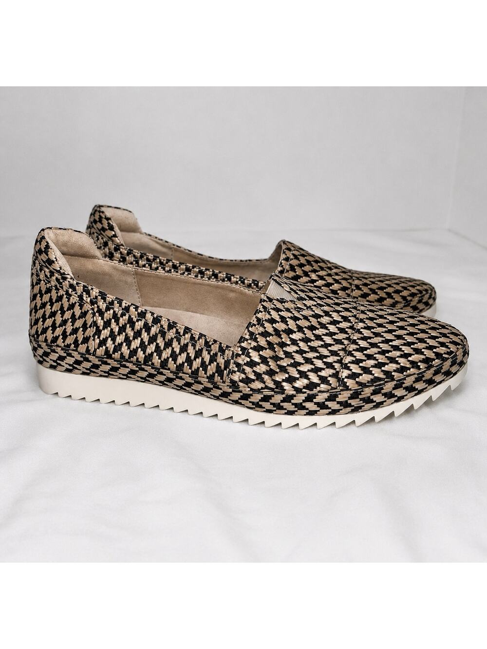 VANELI Veve Shoes Womens Size 10 M Black Camel Raffia Weave Slip On Comfort EUC